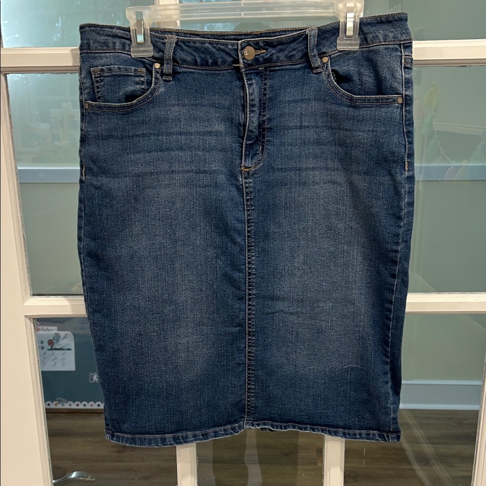d. jeans Classic Blue Denim Skirt- Knee Length